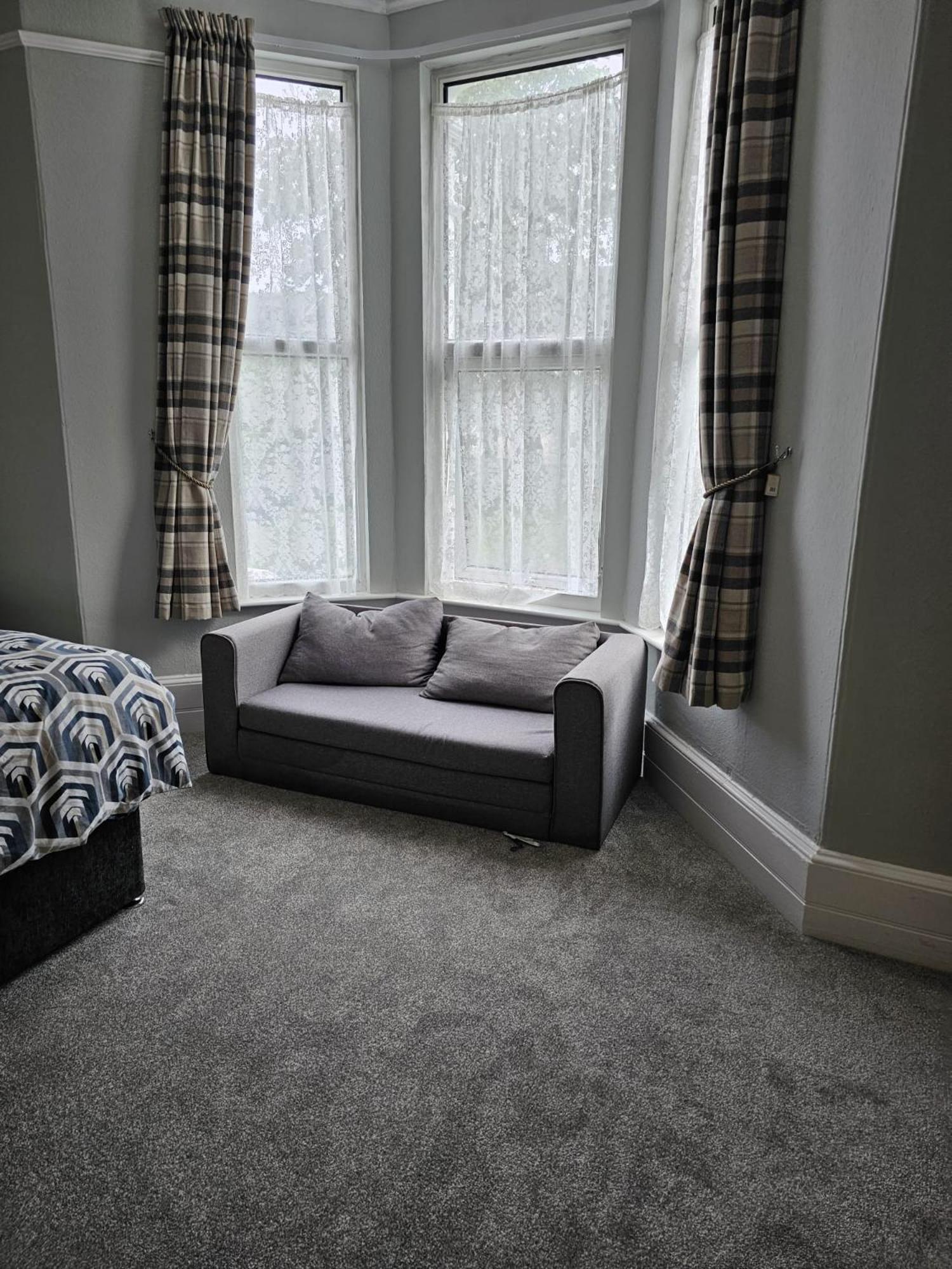 Town Stay Plymouth Ngoại thất bức ảnh